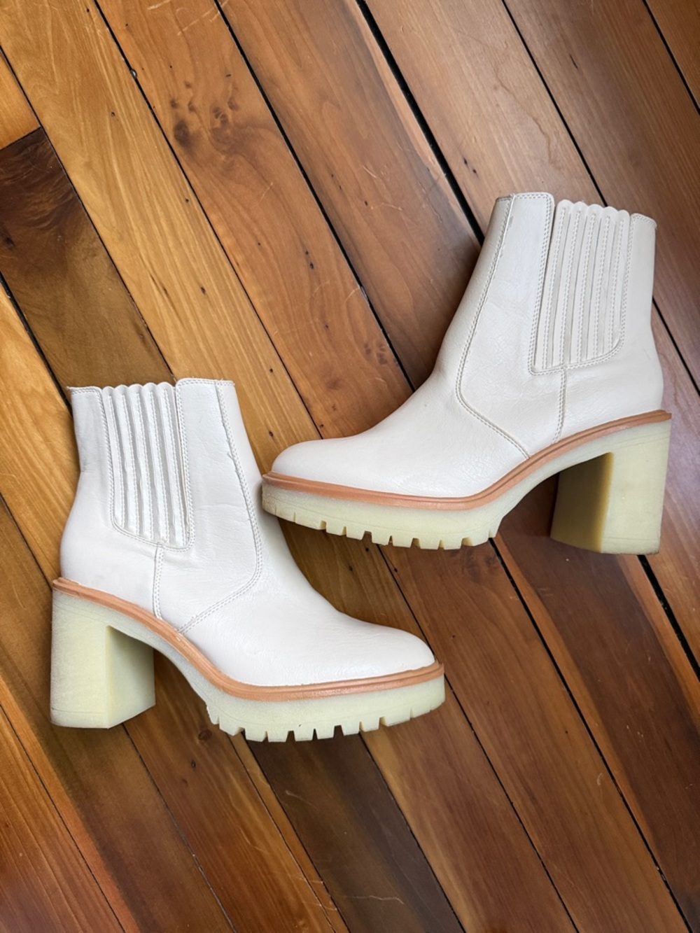 Oasis Society Anastasia Cream Leather Chunky Boots 8.5